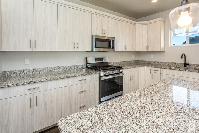 Photo 19 for MLS #2110390 at 1159 S 4350 West