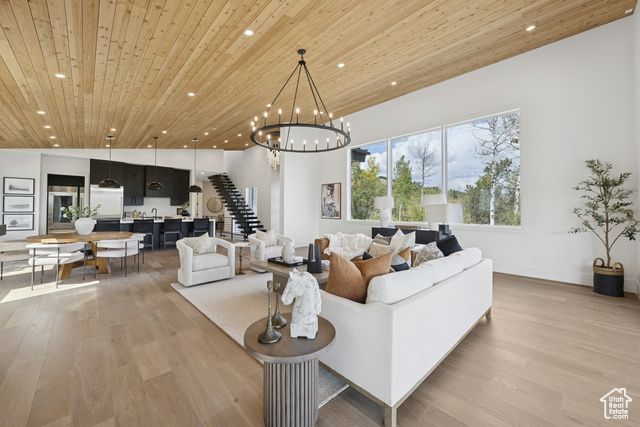 Photo 10 for MLS #2110403 at 8735 Northcove Dr