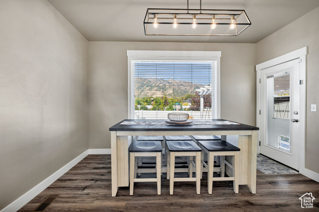 Photo 12 for MLS #2110415 at 275 S 300 East