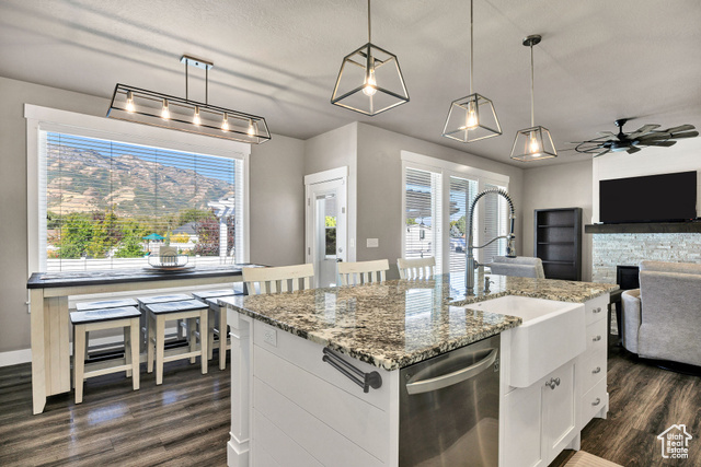 Photo 9 for MLS #2110415 at 275 S 300 East