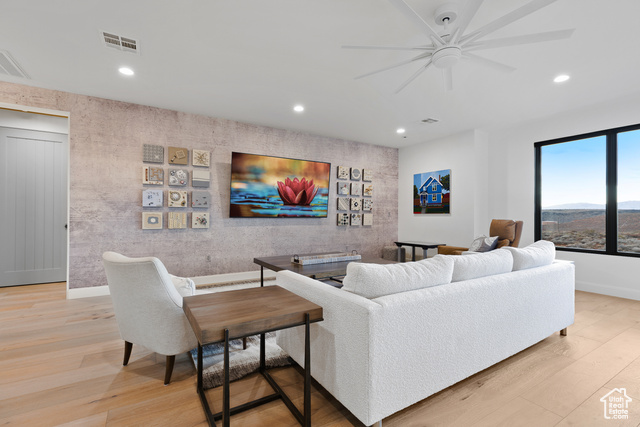 Photo 47 for MLS #2110450 at 41 N Westgate Hills Dr #50