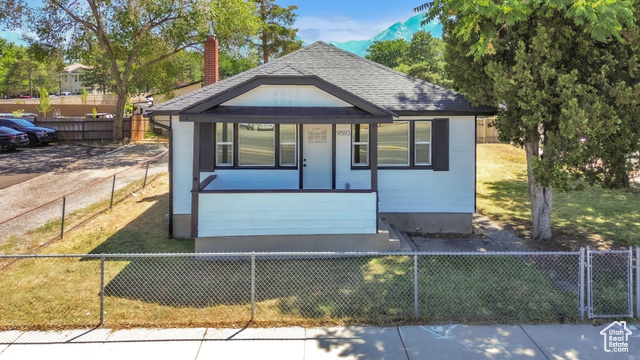 9593 S 700 E, Sandy UT 84070