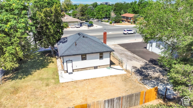Photo 7 for MLS #2110466 at 9593 S 700 East