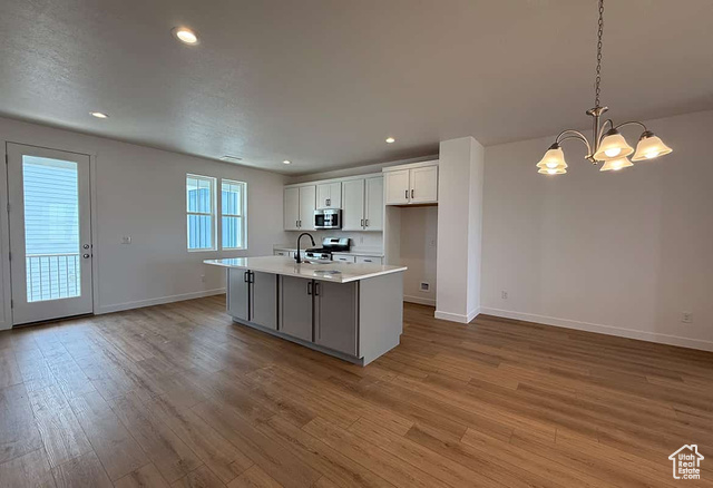 Photo 6 for MLS #2110471 at 7043 W South Jordan Pkwy