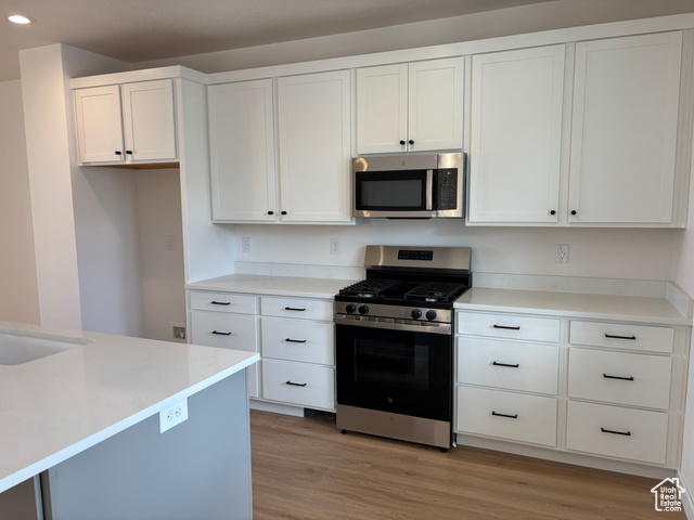 Photo 9 for MLS #2110471 at 7043 W South Jordan Pkwy