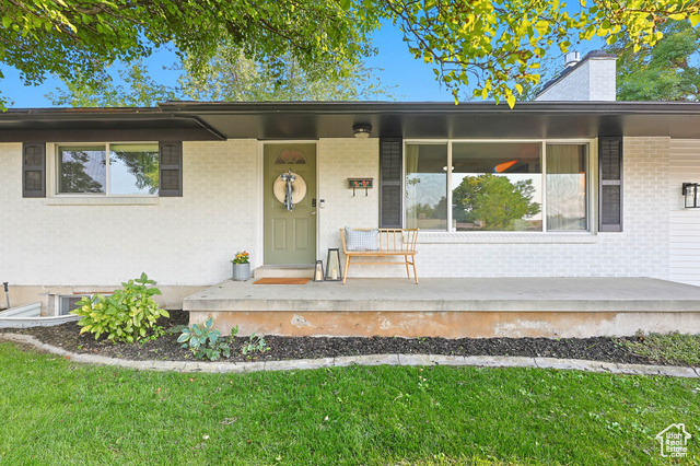 Photo 4 for MLS #2110488 at 842 E 8270 South