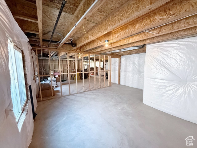 Photo 33 for MLS #2110492 at 2514 N Geranium Dr #247