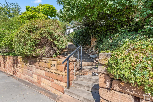 Photo 23 for MLS #2110495 at 243 S Elizabeth St