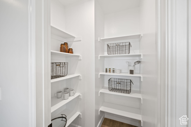 Photo 5 for MLS #2110513 at 1026 S 3170 East