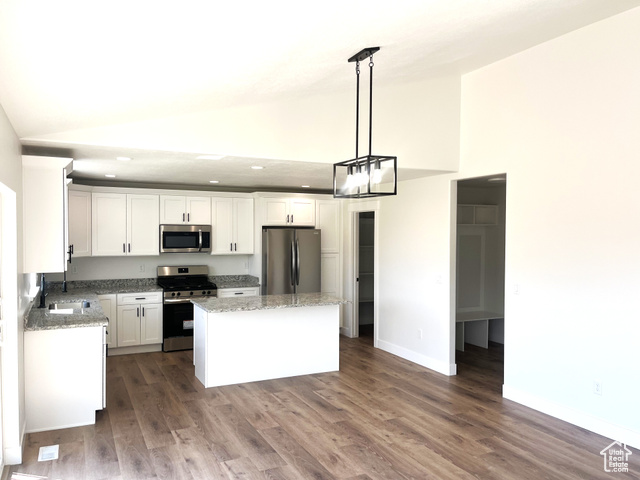 Photo 4 for MLS #2110579 at 760 E 300 North