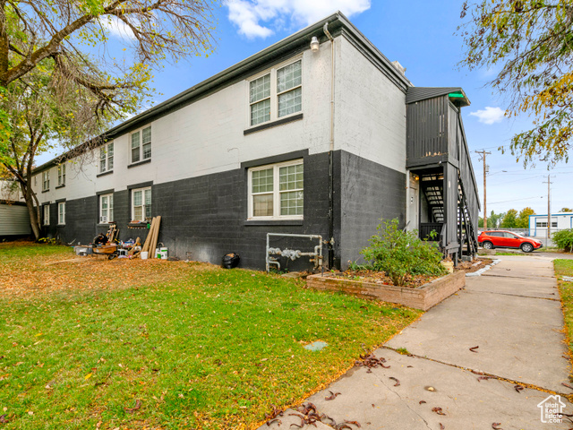 Photo 4 for MLS #2110597 at 260 W Antelope Dr
