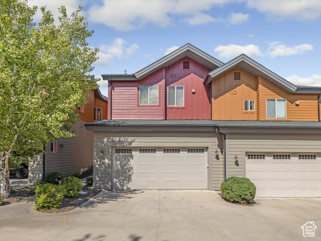 MLS #2110608 - 8143 Courtyard Loop #8