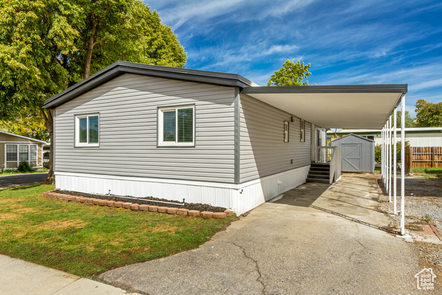 Photo 20 for MLS #2110610 at 562 Lancelot #60