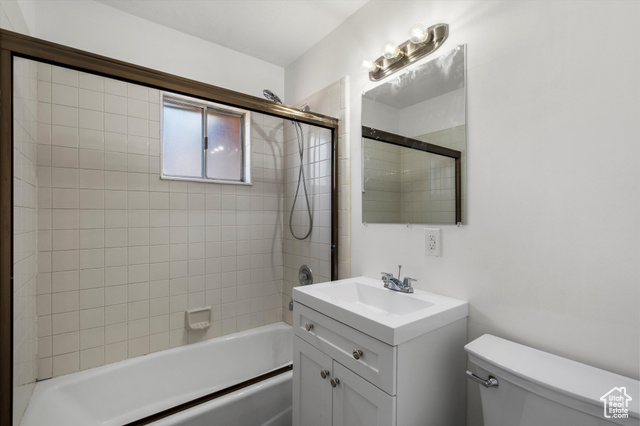 Photo 15 for MLS #2110645 at 1456 Scott Cir