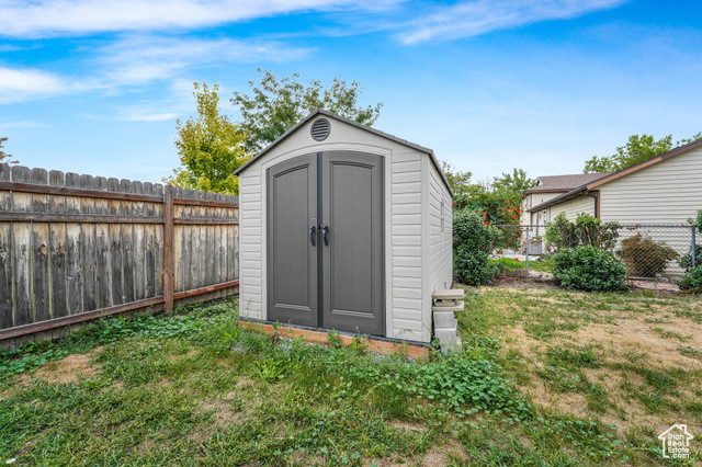 Photo 19 for MLS #2110647 at 6215 S Westbrook Dr