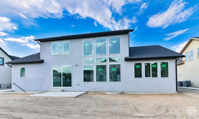 Photo 40 for MLS #2110651 at 975 W 125 South
