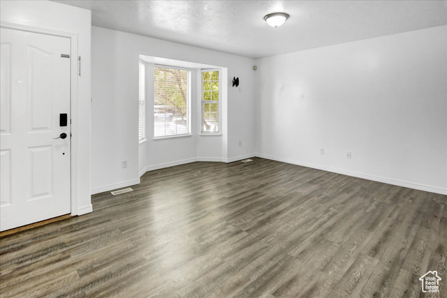 Photo 4 for MLS #2110653 at 54 S 750 East