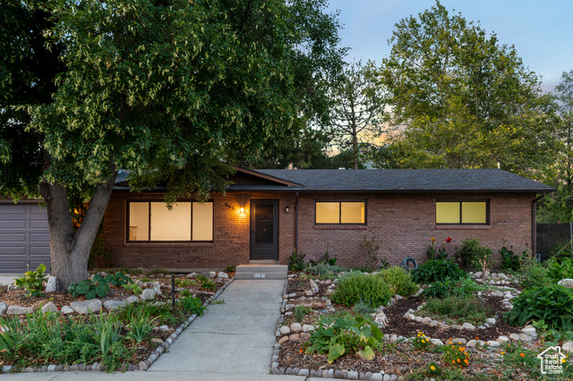 MLS #2110662 - 863 E 930 North