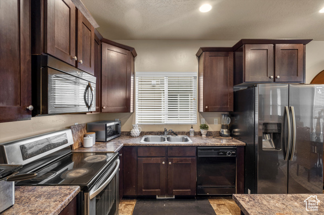 Photo 8 for MLS #2110665 at 1573 W Kinloch Way