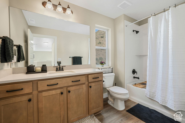 Photo 24 for MLS #2110667 at 1817 W Bad Rock Cir