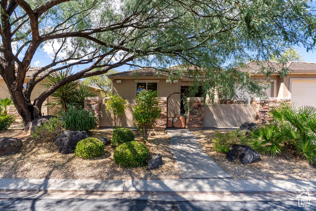 MLS #2110687 - 1127 N Ventana Dr