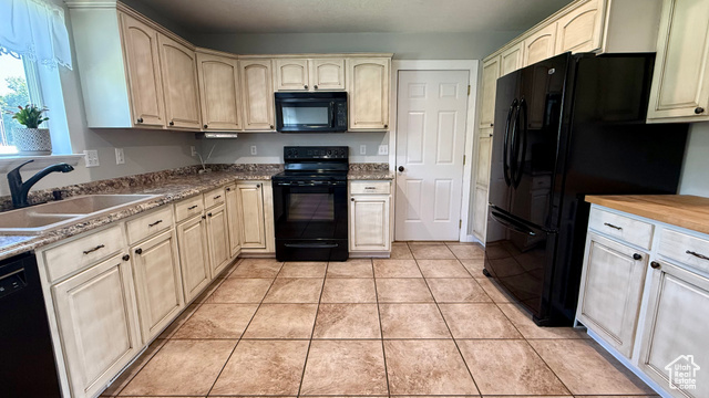 Photo 2 for MLS #2110688 at 263 W 300 North