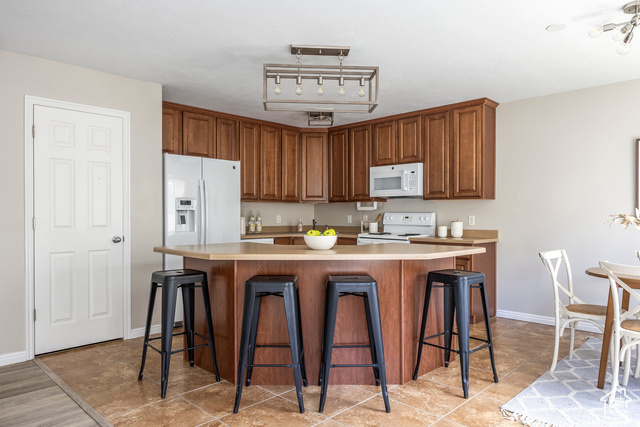 Photo 18 for MLS #2110696 at 3187 W 525 North