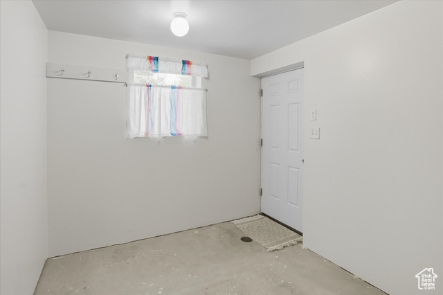 Photo 19 for MLS #2110697 at 617 E 405 South