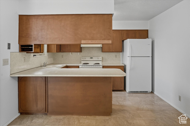 Photo 10 for MLS #2110697 at 617 E 405 South
