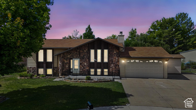 Photo 2 for MLS #2110697 at 617 E 405 South