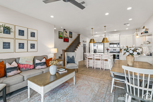 Photo 10 for MLS #2110702 at 501 E Tincup Ln #31