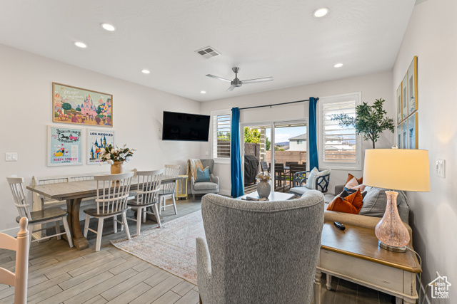 Photo 9 for MLS #2110702 at 501 E Tincup Ln #31