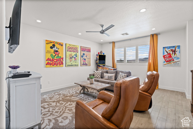 Photo 22 for MLS #2110702 at 501 E Tincup Ln #31