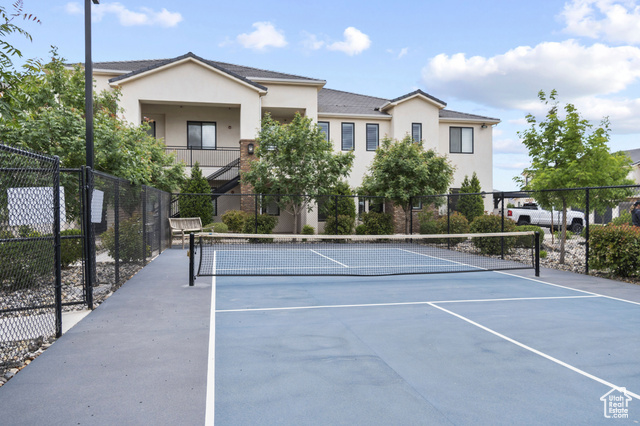 Photo 38 for MLS #2110702 at 501 E Tincup Ln #31