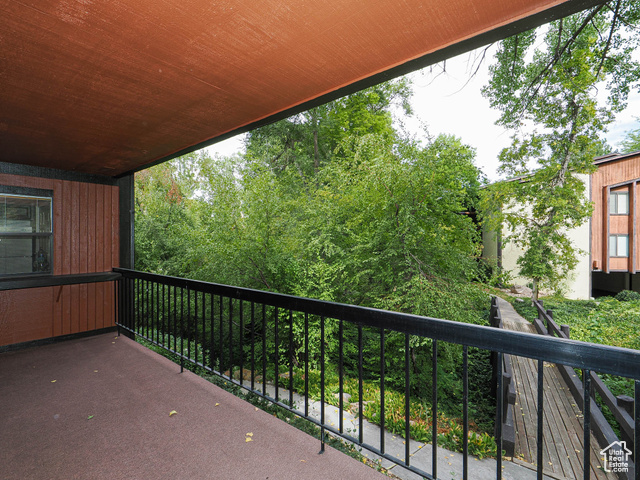 Photo 5 for MLS #2110709 at 5536 S Springtree Ln #A