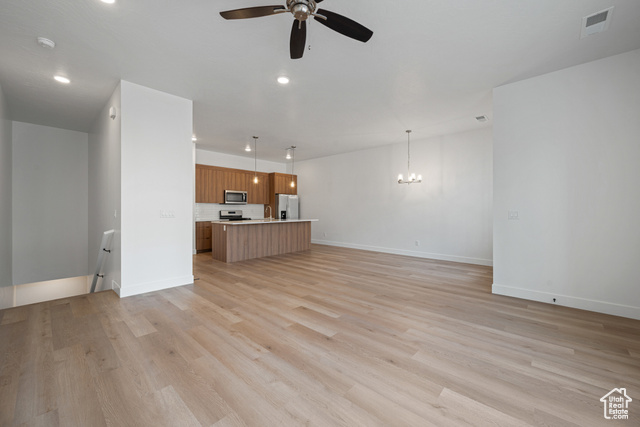 Photo 4 for MLS #2110710 at 464 W Fitness Way #45