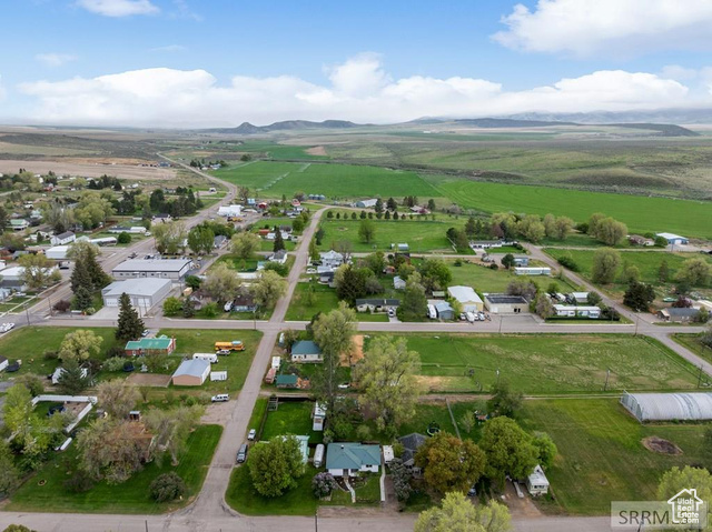 Photo 30 for MLS #2110719 at 225 W Kootenai Ave