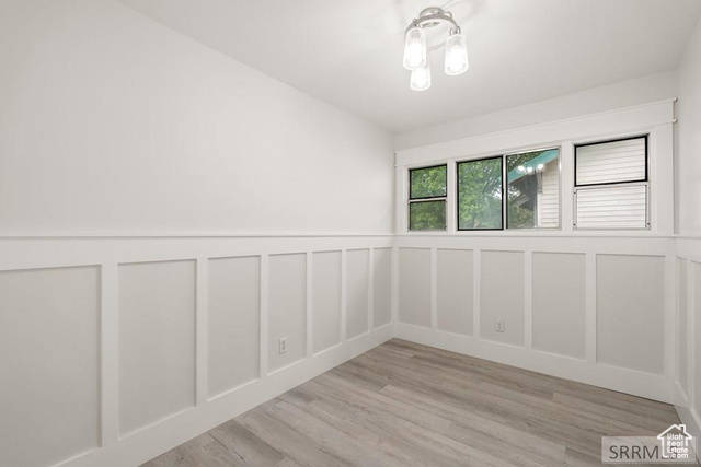 Photo 7 for MLS #2110719 at 225 W Kootenai Ave