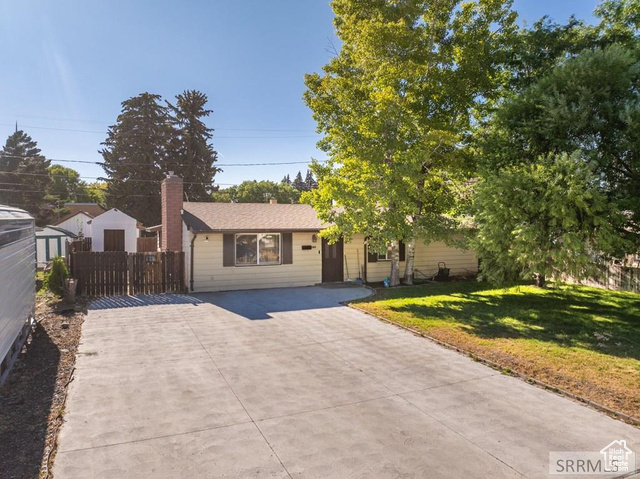 MLS #2110721 - 145 Tabor Ave