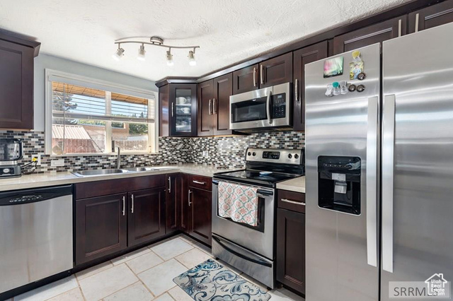 Photo 11 for MLS #2110721 at 145 Tabor Ave