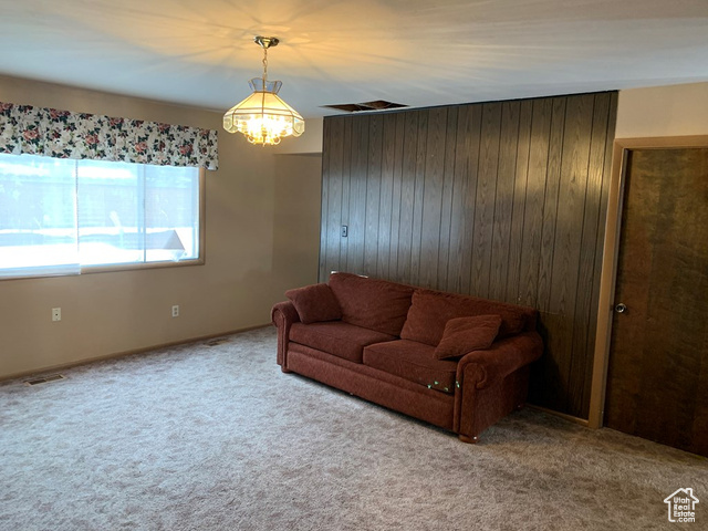 Photo 18 for MLS #2110722 at 301 N Ashland Dr