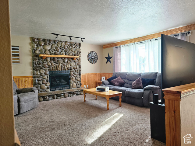 Photo 8 for MLS #2110724 at 90 N Main St