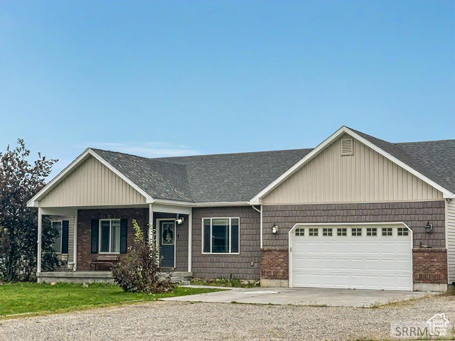Photo 35 for MLS #2110726 at 3918 E 144 North