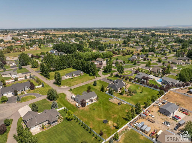 Photo 43 for MLS #2110726 at 3918 E 144 North
