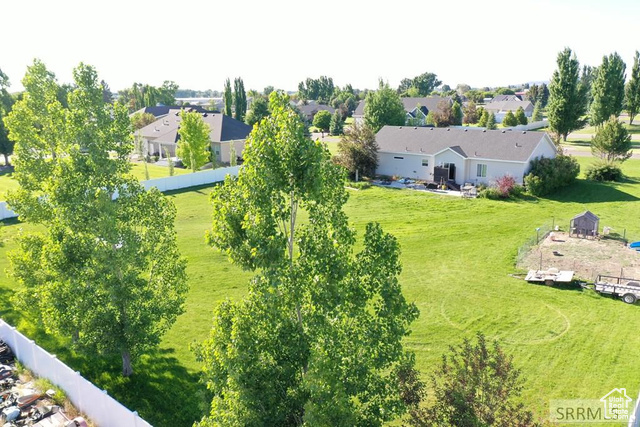 Photo 4 for MLS #2110726 at 3918 E 144 North
