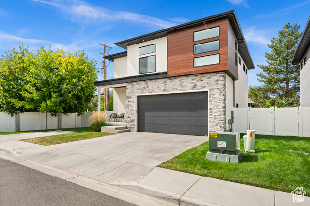 Photo 2 for MLS #2110728 at 4256 S Valentina Bay #6