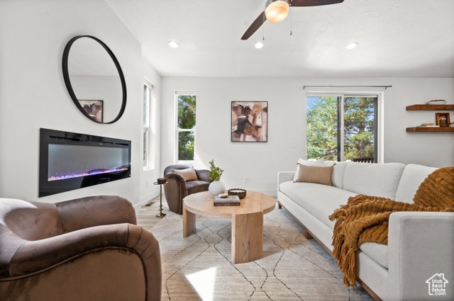 Photo 6 for MLS #2110728 at 4256 S Valentina Bay #6