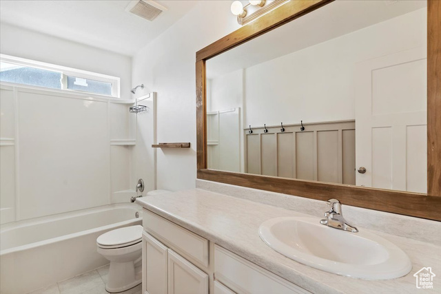 Photo 22 for MLS #2110730 at 3442 S Poplar Ln
