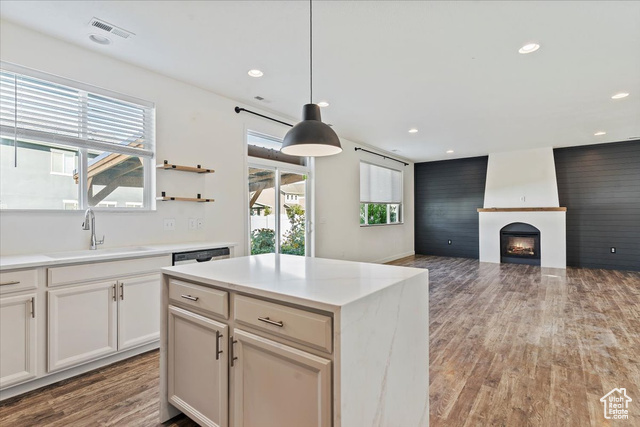 Photo 10 for MLS #2110730 at 3442 S Poplar Ln