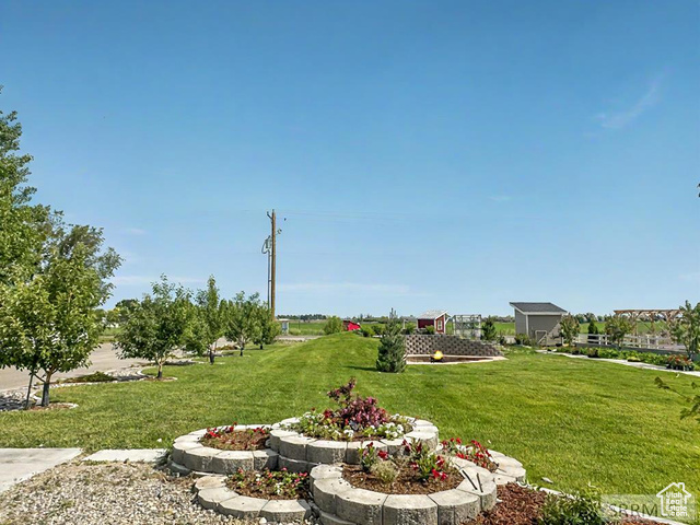 Photo 6 for MLS #2110734 at 4406 E 100 North